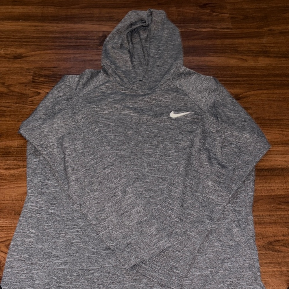 Gray Nike thin pullover